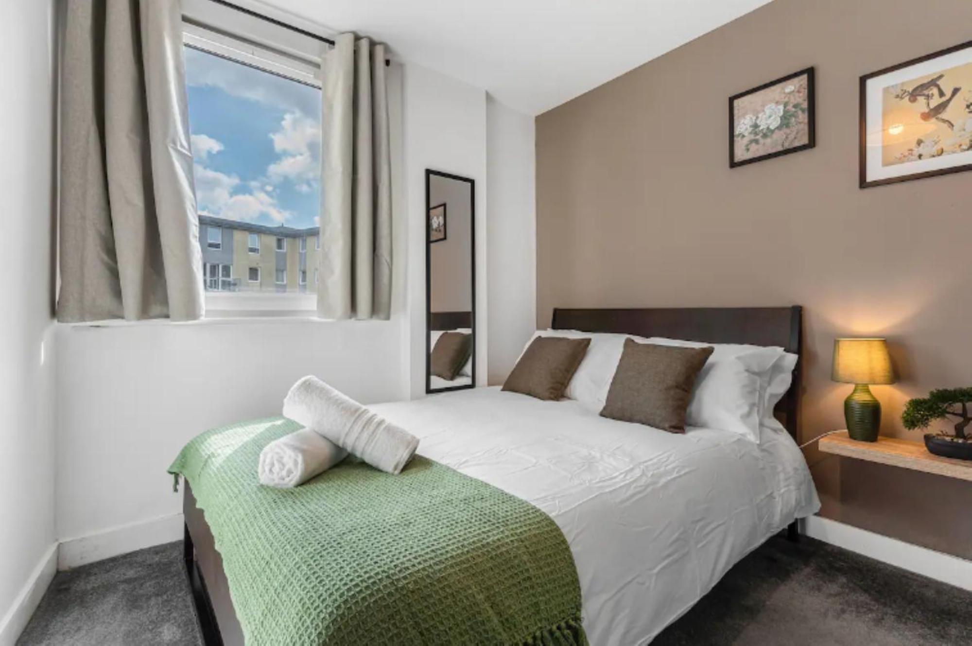 Oriental Suite 2 Bed 2 Bath Netflix And Free Parking, Games- Maihom Birmingham Exterior photo